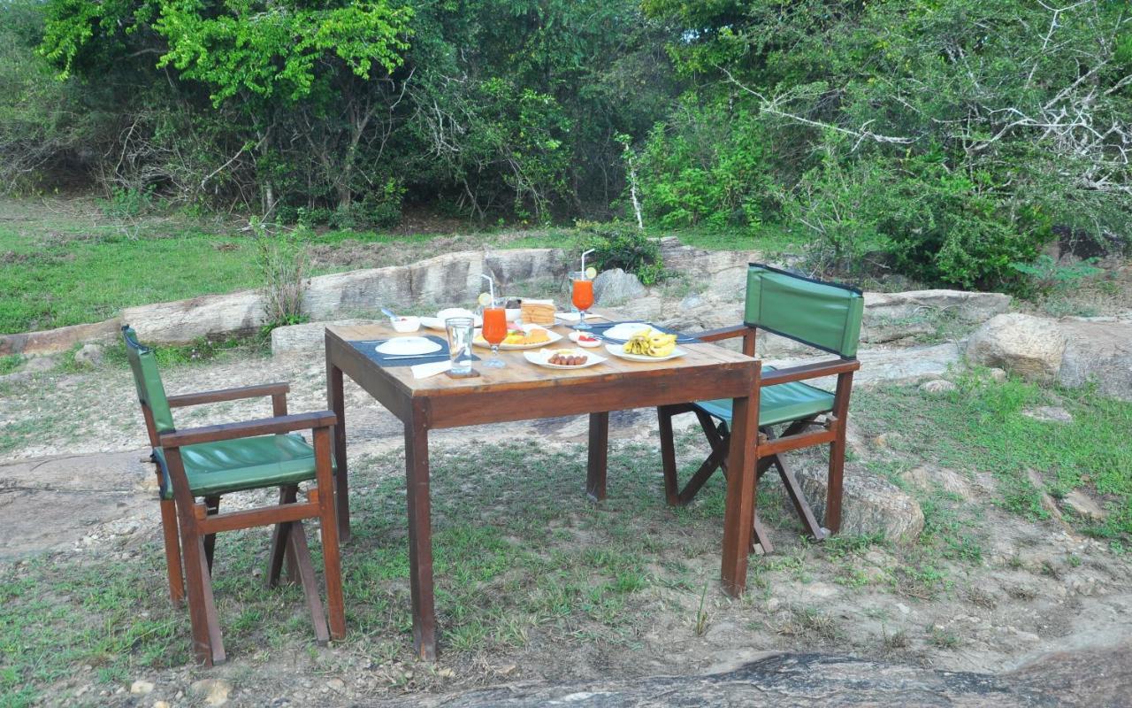Hotel Wild Trails Yala By Suri Exterior foto